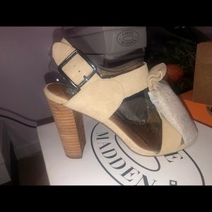 Steve madden sandals